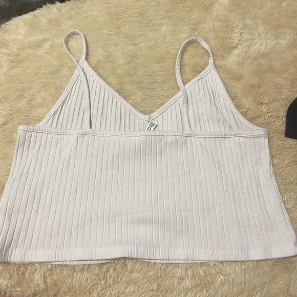 H&M V-Neck Spaghetti Strap Tank Top - White - Picture 2 of 2